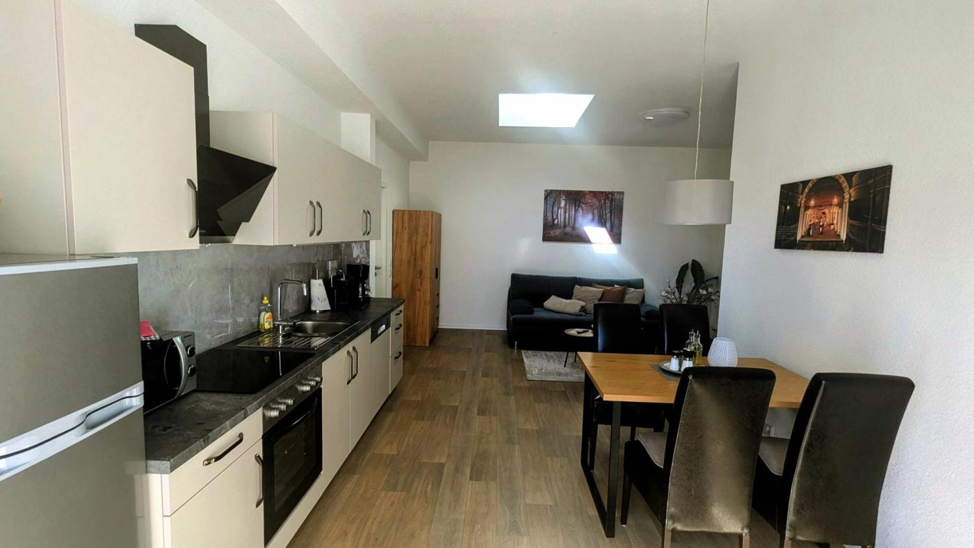 Fewo Urban Gotha-Apartment Ekhof- Am Schlosspark- Parken An Der Der Tuer- Barrierefrei, 900 Meter Zum Bahnhof - Wallbox Εξωτερικό φωτογραφία